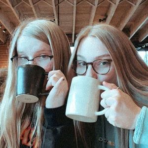 Meet your Posher, Hailey